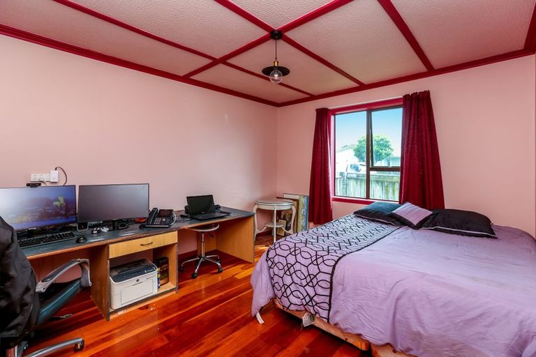 Photo of property in 143 Ngamotu Road, Spotswood, New Plymouth, 4310