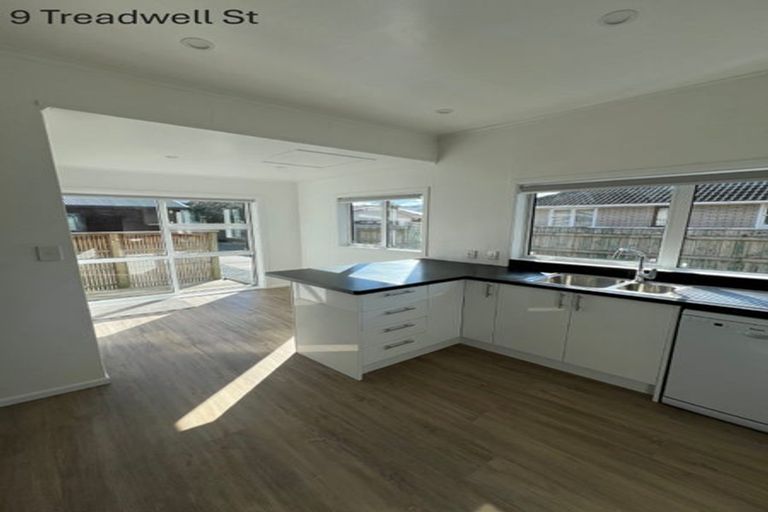 Photo of property in 9 Treadwell Street, Naenae, Lower Hutt, 5011