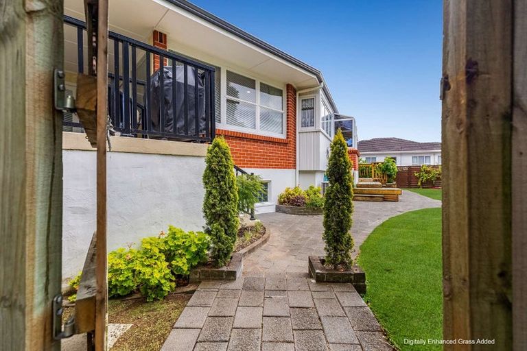 Photo of property in 2 Awatere Avenue, Beerescourt, Hamilton, 3200