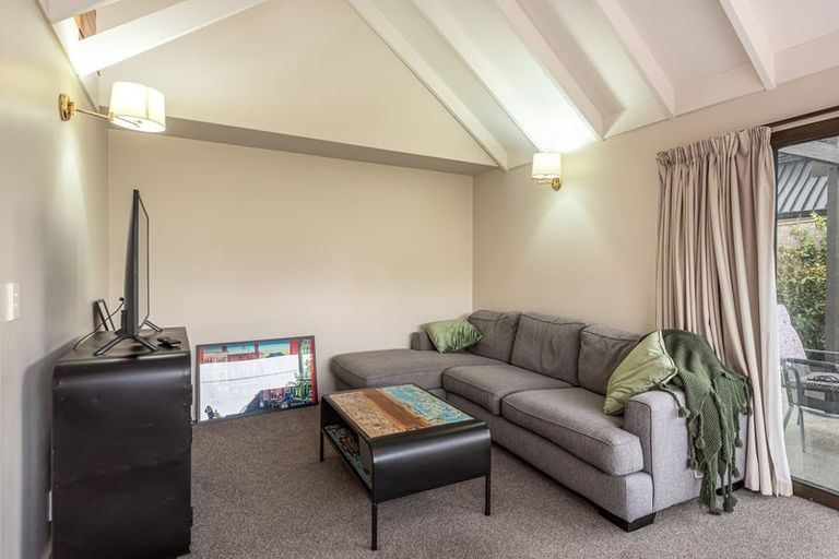 Photo of property in 35 Garden Road, Merivale, Christchurch, 8014