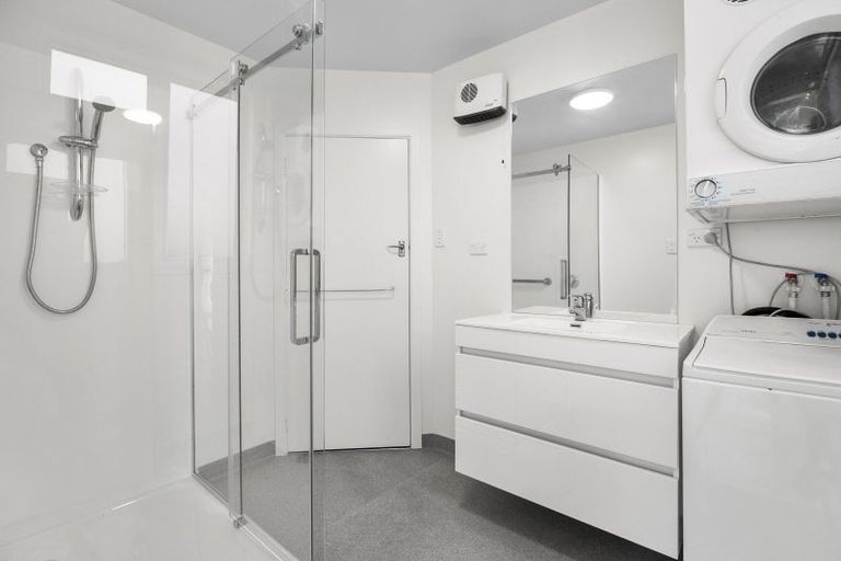 Photo of property in 249 York Place, Dunedin Central, Dunedin, 9016