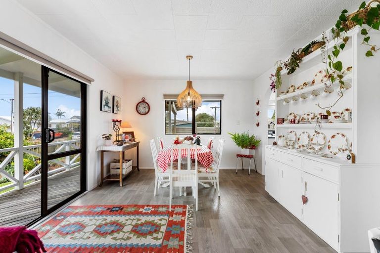 Photo of property in 401 Otahu Road, Whangamata, 3620