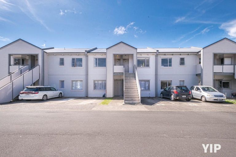 Photo of property in Monterey Apartments, 65/232 Middleton Road, Glenside, Wellington, 6037