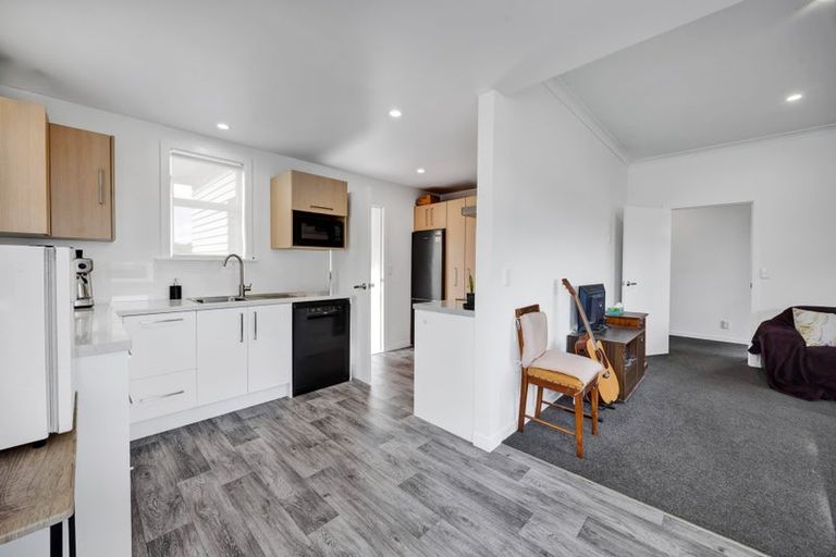 Photo of property in 18 Stanners Street, Eltham, 4322