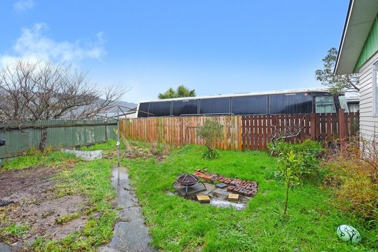 Photo of property in 36 Hamstead Street, Wainuiomata, Lower Hutt, 5014