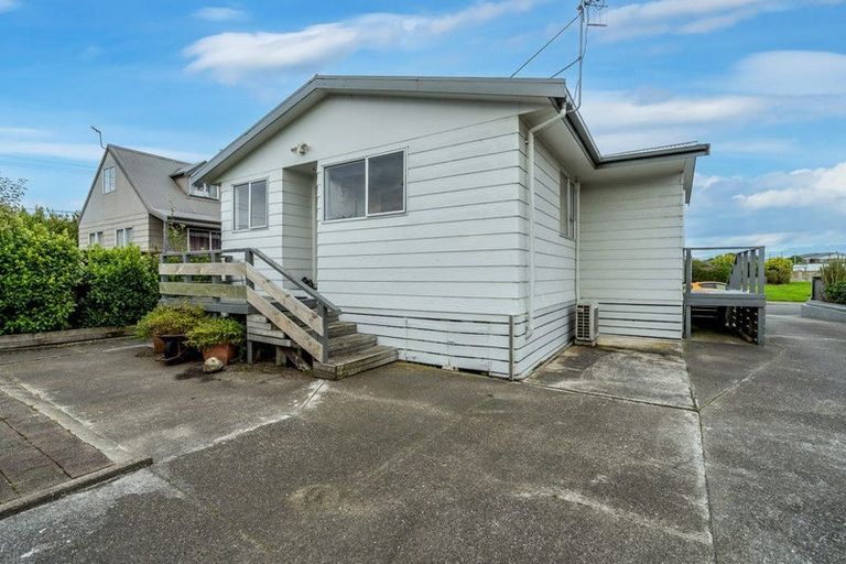 Photo of property in 3 O'byrne Street, Waikiwi, Invercargill, 9810