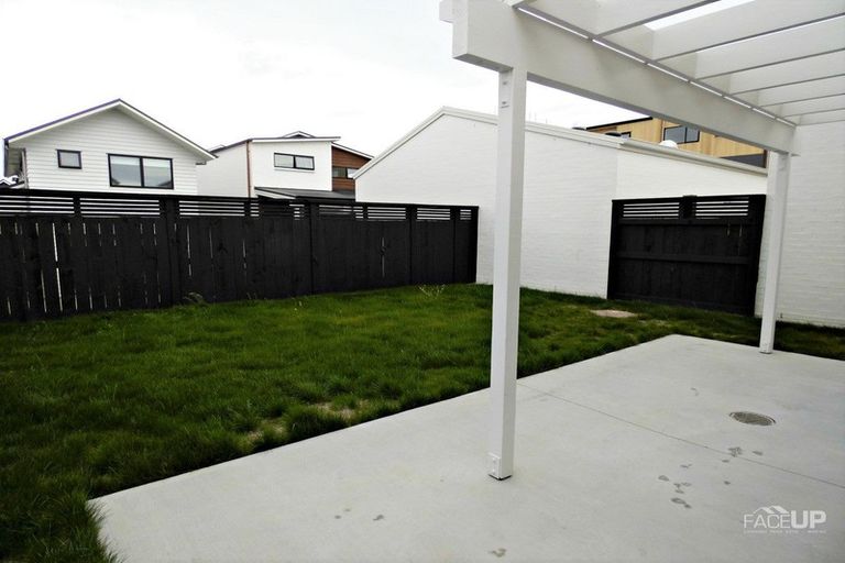 Photo of property in 24 Saltmarsh Road, Hobsonville, Auckland, 0616