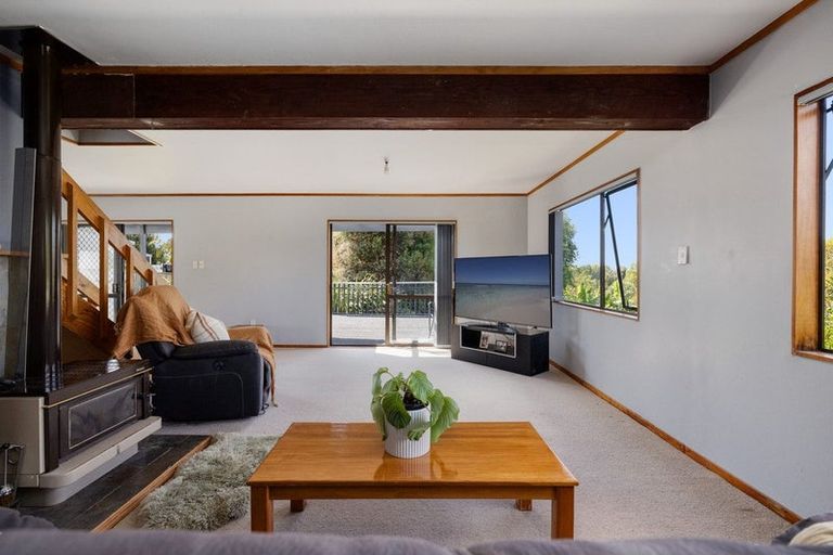 Photo of property in 12 Nettlingham Place, Te Puke, 3119