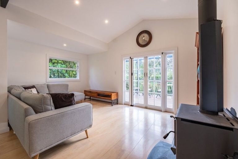 Photo of property in 806 Pohangina Road, Ashhurst, 4884