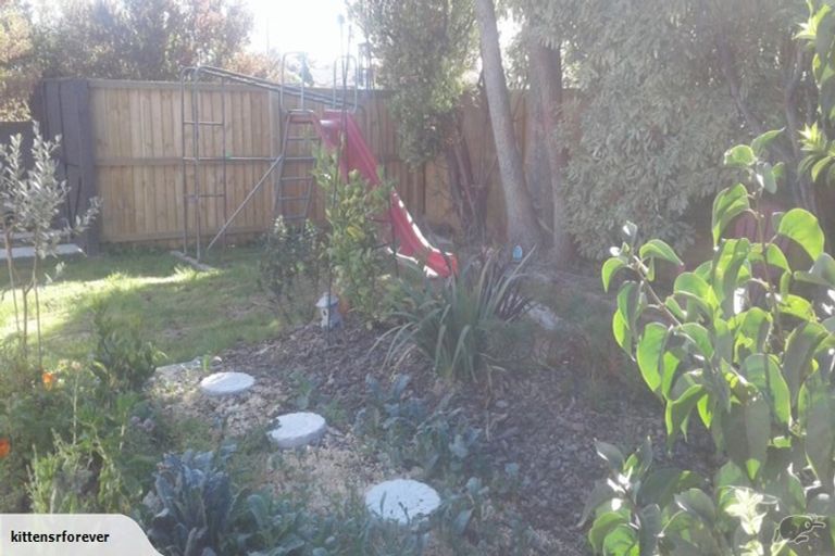 Photo of property in 47 Mackworth Street, Woolston, Christchurch, 8062