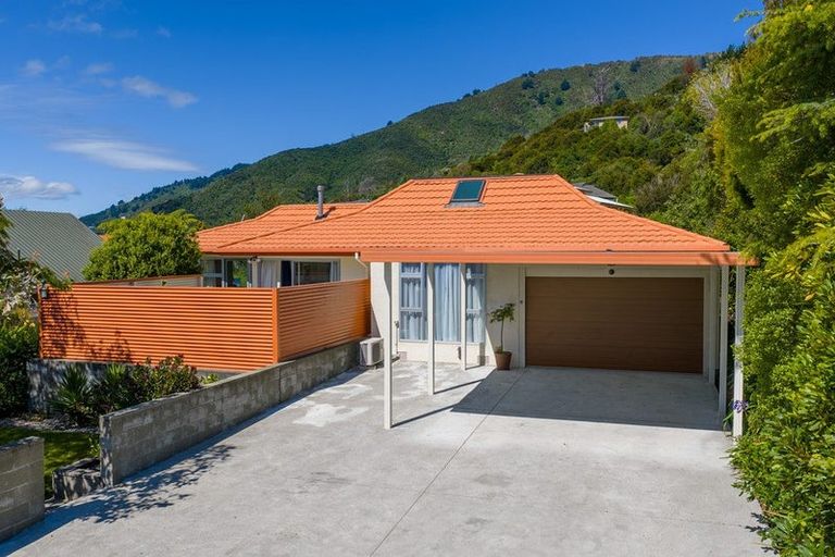 Photo of property in 23 Boons Valley Road, Waikawa, Picton, 7220