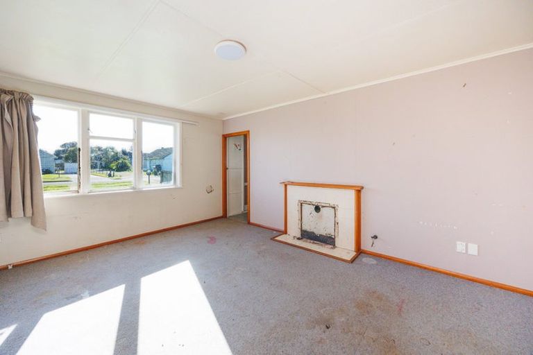 Photo of property in 26 Coventry Street, Highbury, Palmerston North, 4412