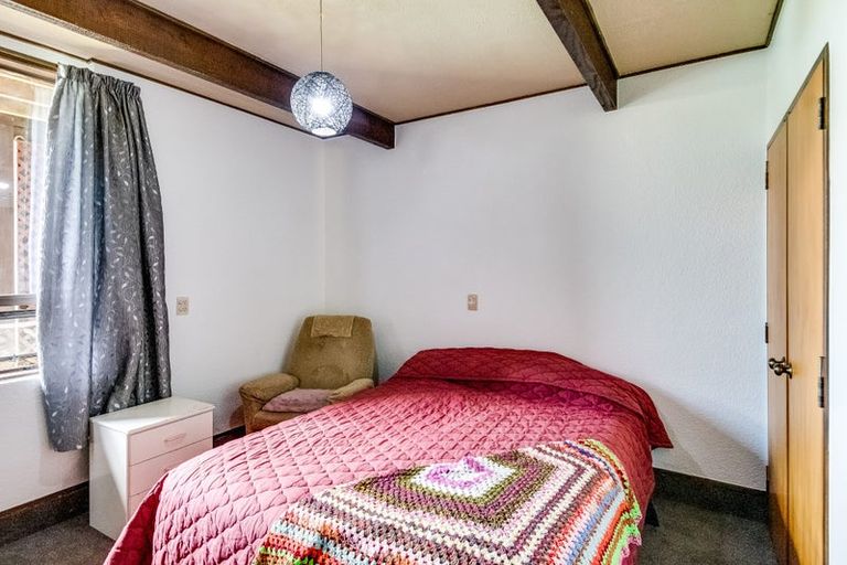 Photo of property in 10 Muritai Crescent, Havelock North, 4130