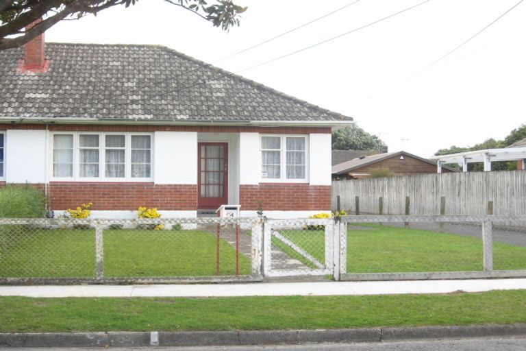 Photo of property in 64 Dyer Street, Epuni, Lower Hutt, 5011