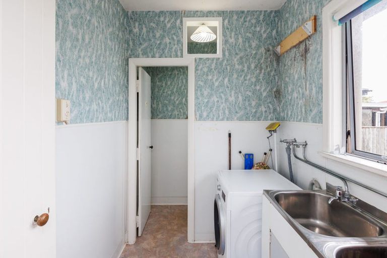 Photo of property in 32 Haydon Street, Roslyn, Palmerston North, 4414