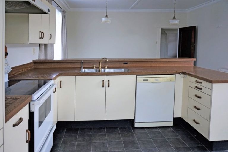 Photo of property in 387 Tweed Street, Georgetown, Invercargill, 9812