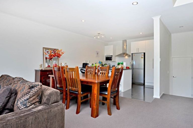 Photo of property in 14 Mcginty Street, Takanini, 2112