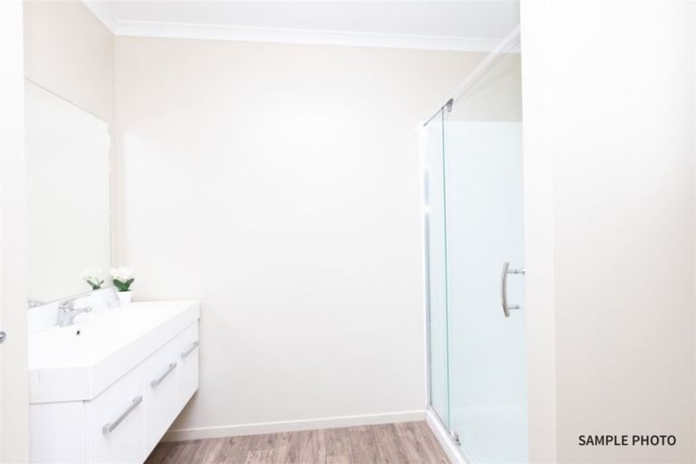 Photo of property in 108u4 Old Farm Road, Hamilton East, Hamilton, 3216