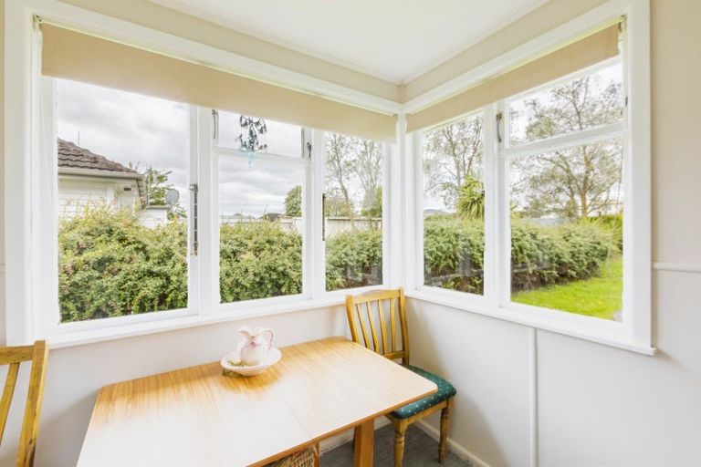 Photo of property in 17 Mackie Street, Waipukurau, 4200