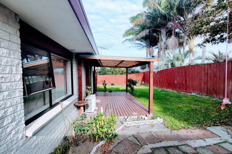 Photo of property in 10/4074 Great North Road, Glen Eden, Auckland, 0602