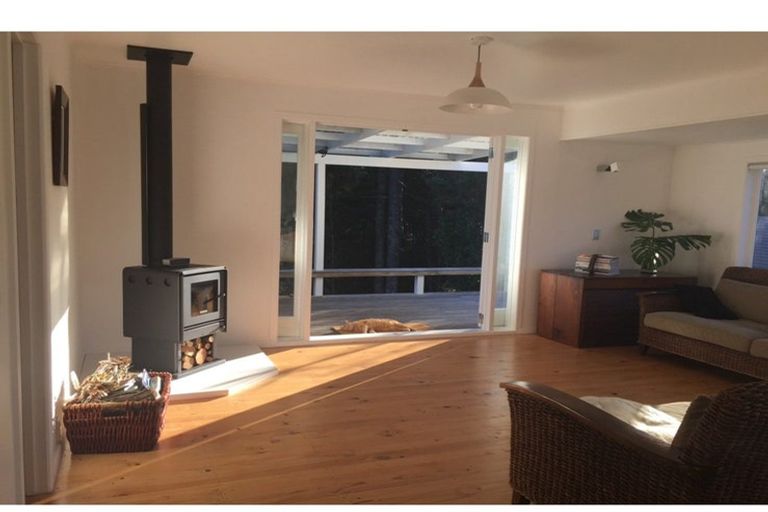 Photo of property in 14 Grandview Road, Lake Hawea, Wanaka, 9382