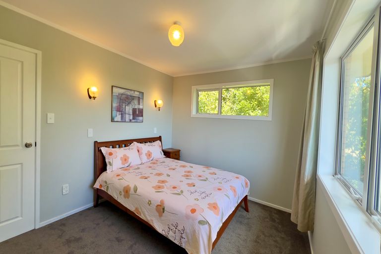 Photo of property in 32 Barberton Terrace, Red Hill, Papakura, 2110