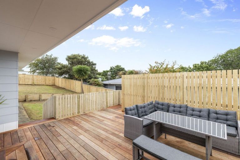 Photo of property in 8 Newlyn Place, Welbourn, New Plymouth, 4312