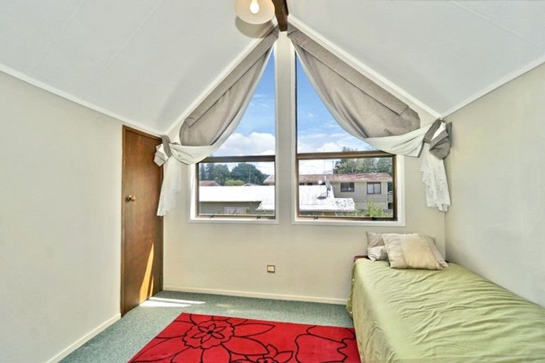 Photo of property in 46 Lee Street, Te Puke, 3119