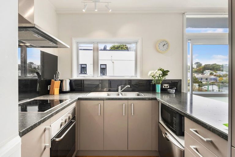 Photo of property in 9/120 Hataitai Road, Hataitai, Wellington, 6021