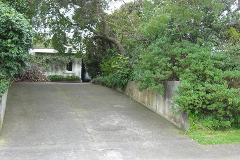 Photo of property in 18 Graham Street, Levin, 5510