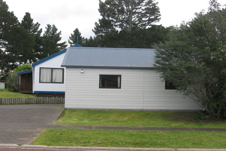 Photo of property in 5 Prescott Place, Pauanui, Hikuai, 3579