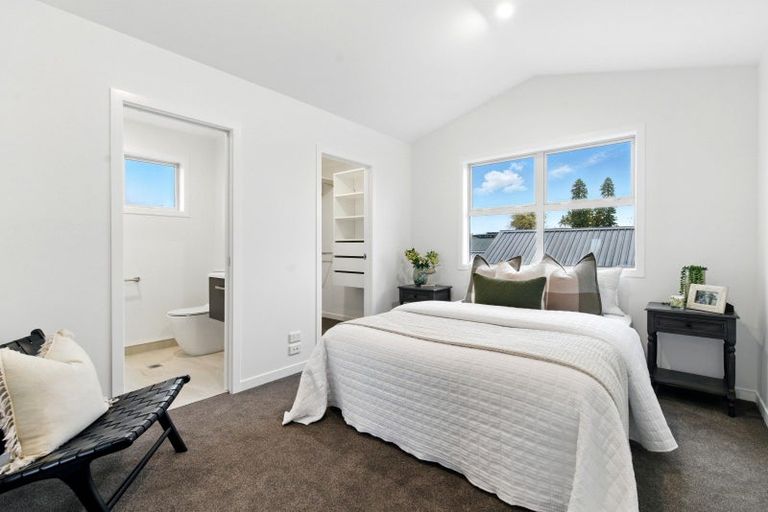 Photo of property in 14 Bentley Lane, Leamington, Cambridge, 3432