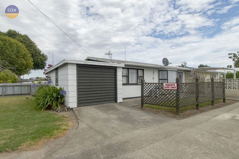 Photo of property in 102 Karaitiana Street, Frimley, Hastings, 4120
