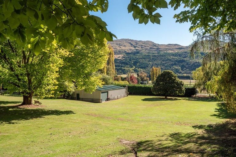 Photo of property in 334 Malaghans Road, Dalefield, Queenstown, 9371