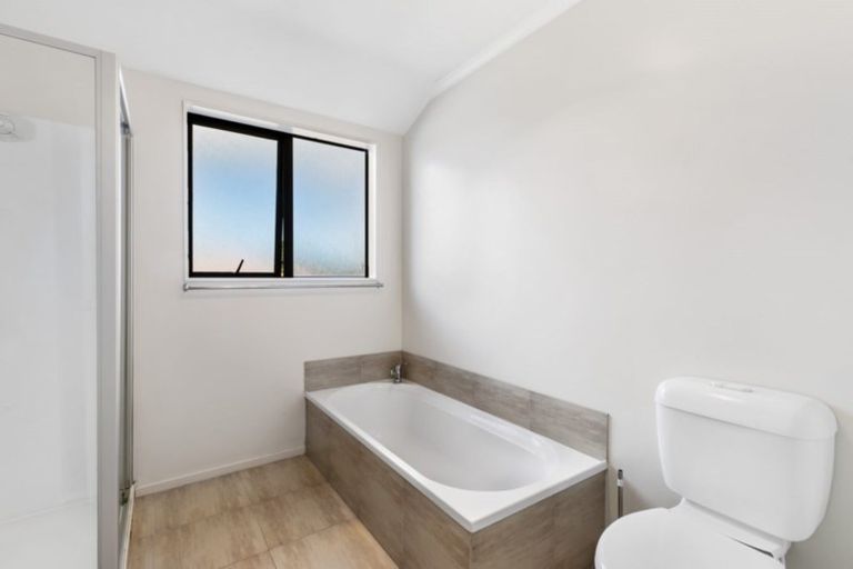 Photo of property in 72b Coxhead Road, Manurewa, Auckland, 2102