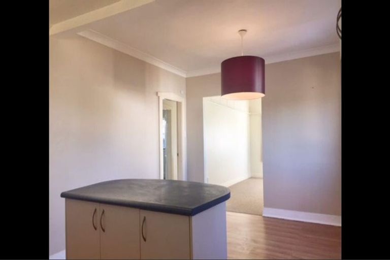 Photo of property in 44 Rimu Street, New Lynn, Auckland, 0600