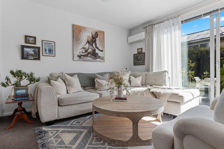 Photo of property in 2/670 Ferry Road, Woolston, Christchurch, 8023