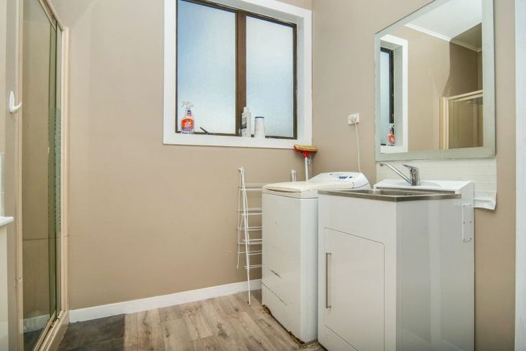 Photo of property in 91 Derby Street, Westport, 7825