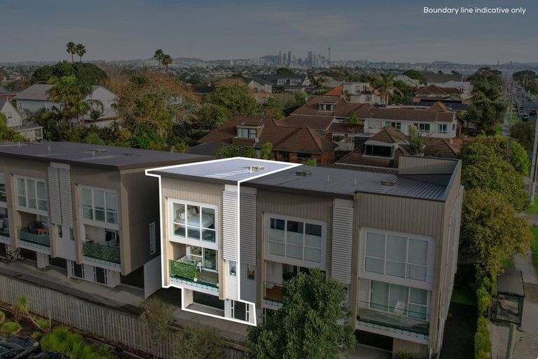 Photo of property in 3/4 Jutland Road, Hauraki, Auckland, 0622