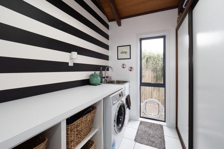 Photo of property in 28 Oak Grove, Ashburton, 7700