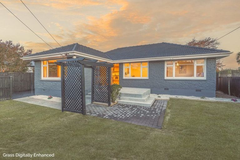 Photo of property in 15 Gresham Terrace, New Brighton, Christchurch, 8083