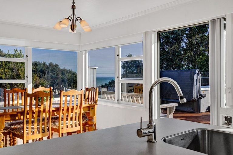 Photo of property in 142a Ngamotu Road, Spotswood, New Plymouth, 4310