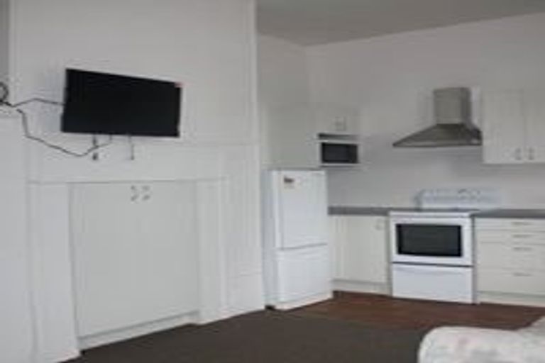 Photo of property in 1 Lovelock Avenue, North Dunedin, Dunedin, 9016