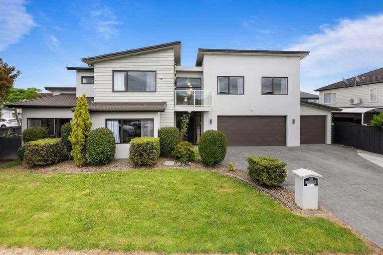 Photo of property in 28 Malahide Drive, Flat Bush, Auckland, 2019