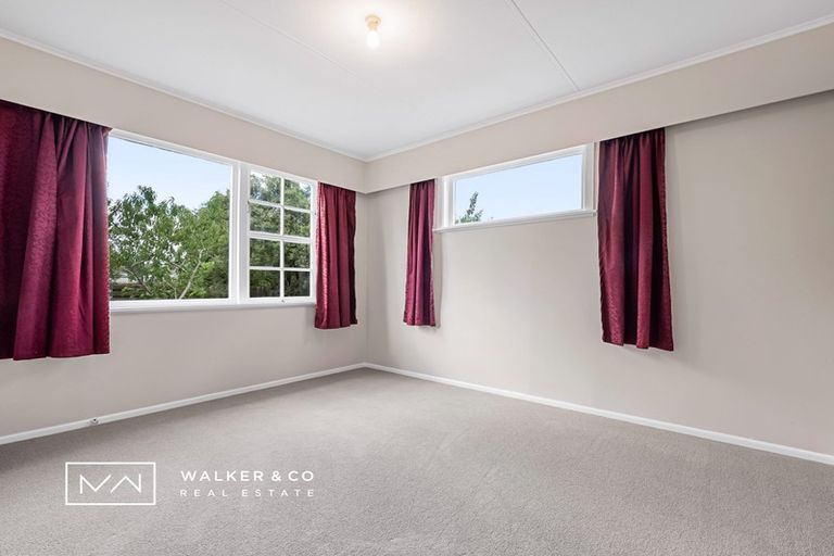 Photo of property in 46 Longfellow Street, Trentham, Upper Hutt, 5018