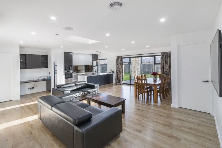 Photo of property in 10 Goodland Place, Rolleston, 7614