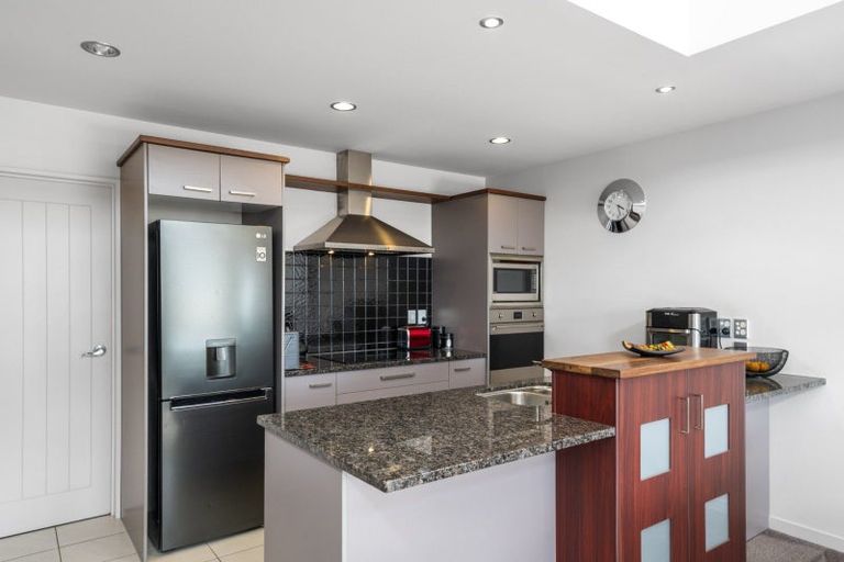 Photo of property in 6/29 Third Avenue, Tauranga, 3110