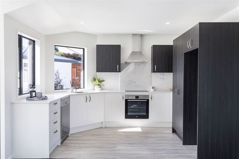 Photo of property in 4/9 Raupo Street, Bromley, Christchurch, 8062