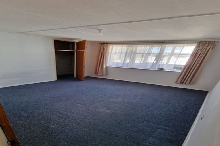 Photo of property in 213 Taita Drive, Avalon, Lower Hutt, 5011