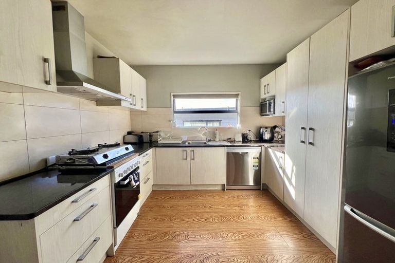 Photo of property in 5 Atkinson Avenue, Papatoetoe, Auckland, 2025